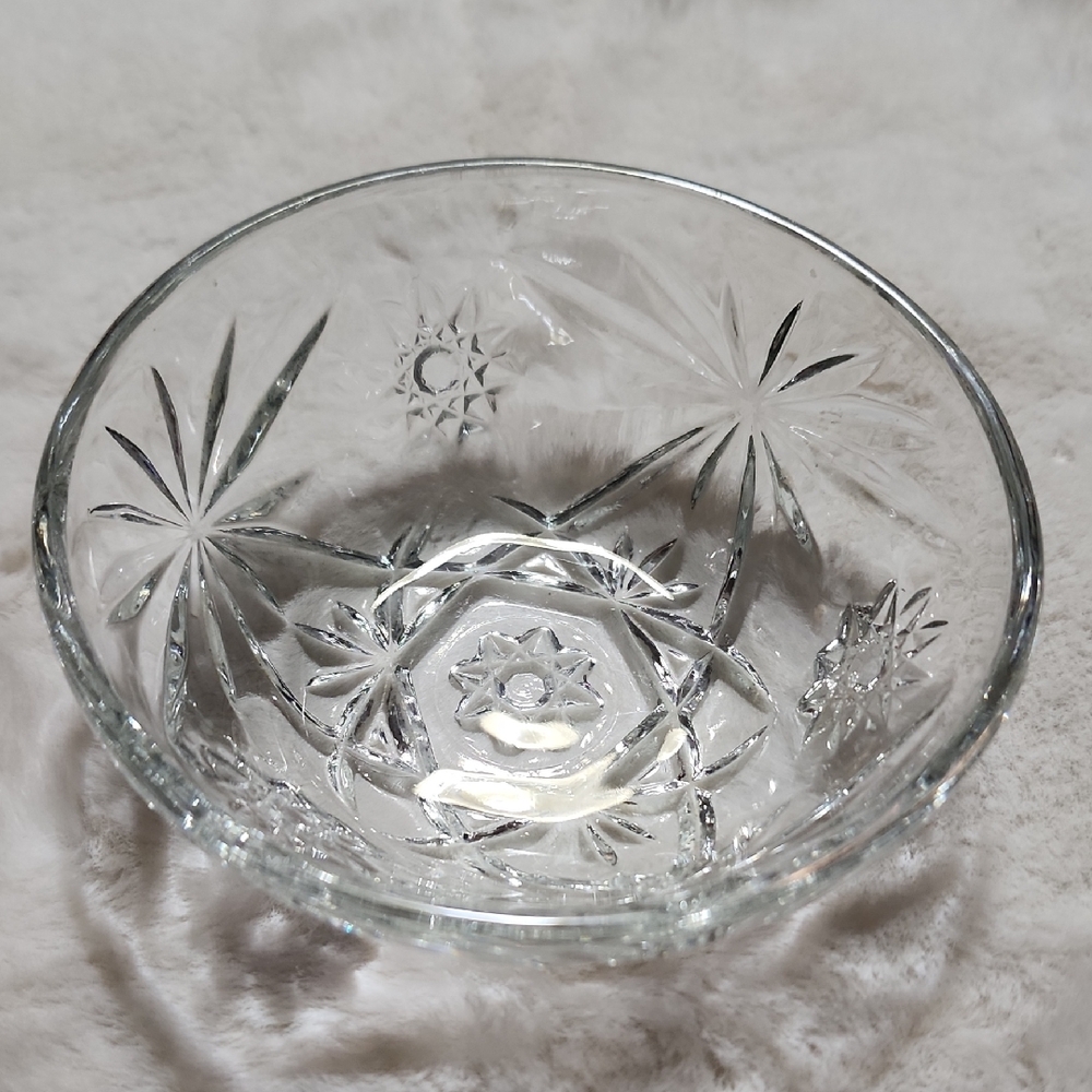 Clear Glass Decorative Bowl